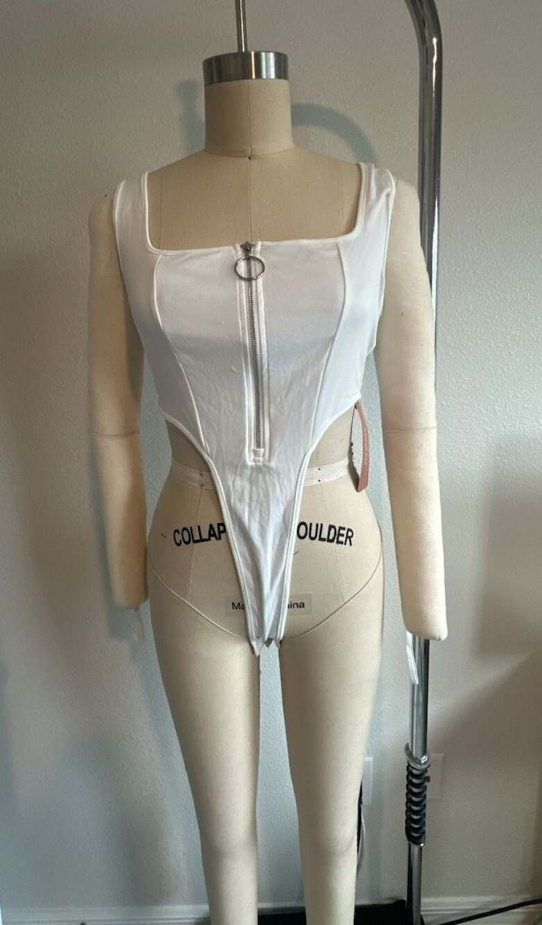 SHEIN SXY White Zip Front Bodysuit Size M